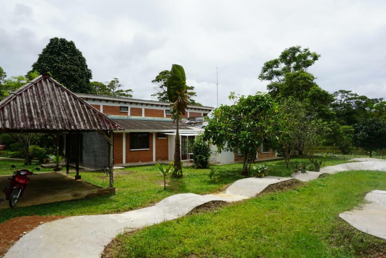 Hostal Suna Vito Puerto Asís エクステリア 写真