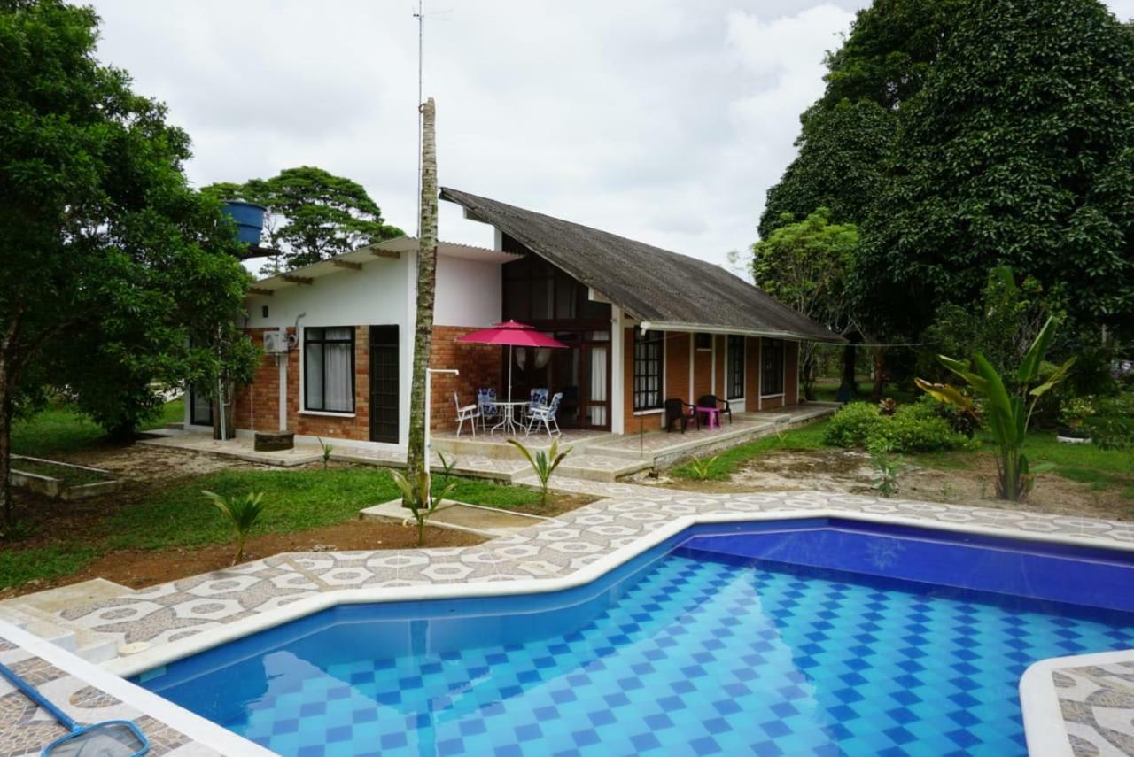 Hostal Suna Vito Puerto Asís エクステリア 写真